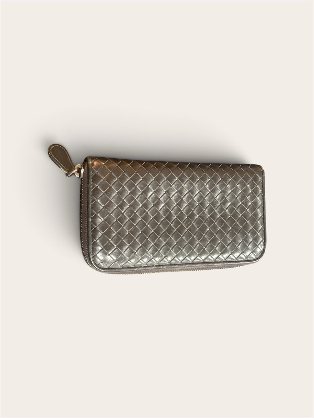 Bottega Veneta Black Intrecciato Zip Around Wallet - Picture 2 of 3